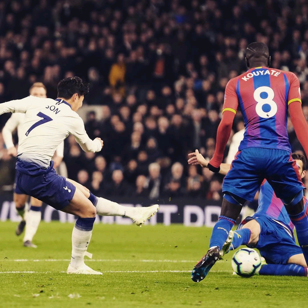 作为欧洲足 作为欧洲足